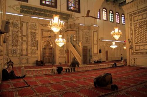 interno-della-della-moschea.jpg
