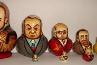 ten-russian-politicians-depicted-in-matryoshka-doll-form-vladimir-putin-boris-yeltsin-mikhail-gorbachev-leonid-brezhnev-nikita-khrushchev-joseph-stalin-vladimir-lenin-nic.jpg