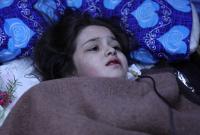 الطفلة السورية "شام" تدخل الأراضي التركية لتلقي العلاج