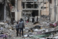 دمار واسع في أحياء غزة السكنية من جراء غارات الاحتلال الإسرائيلي - 28 تشرين الثاني 2023 (الأناضول)