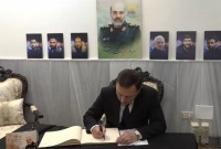 السفير الروسي خلال وجوده في القنصلية الإيرانية - (RT)