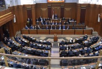 البرلمان اللبناني يوصي بتسريع ترحيل اللاجئين السوريين وزيادة التنسيق مع النظام بهذا الملف