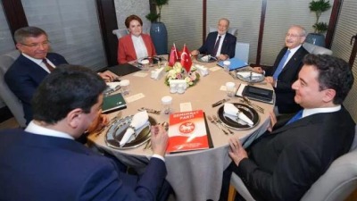 زعماء المعارضة التركية (وسائل إعلام تركية)
