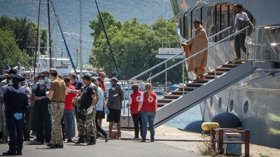 غرق المركب في اليونان.. 22 وفاة و55 مفقوداً من درعا ومطالب لحماية الناجين