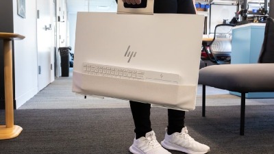 أول حاسوب متنقل في العالم.. إتش بي تطلق حاسوباً مكتبياً جديداً