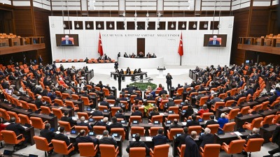 يناقش البرلمان التركي يوم الثلاثاء 17 تشرين الأول/أكتوبر، المذكرة الرئاسية بشأن تمديد تصريح إرسال قوات إلى العراق وسوريا لمدة عامين آخرين.