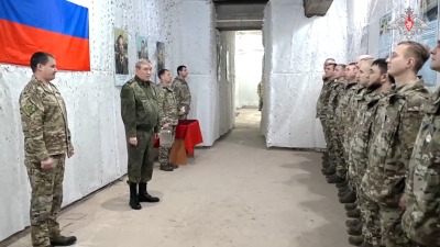 رئيس الأركان العسكرية الروسية غيراسيموف يزور القوات في أوكرانيا