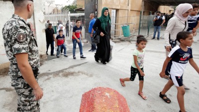 7 منظمات حقوقية: لا مكان آمن في سوريا لعودة اللاجئين ويجب إيقاف ترحيلهم من لبنان