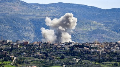 غارات إسرائيلية تستهدف 15 موقعاً لـ"حزب الله" جنوبي لبنان