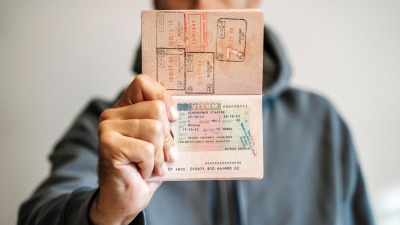 ما حقيقة رفض دول أوروبية منح تأشيرة "شنغن" للمواطنين الأتراك؟